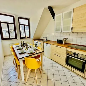 Massive Karli Loft - Over 130 Meters Floor Space - Theater - 4 Private Sleeping Areas - Location In Apartment Leipzig